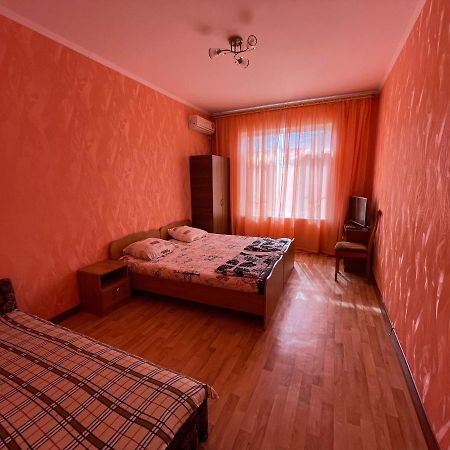 Гостевой Дом Светлана Hotell Leselidze Exteriör bild