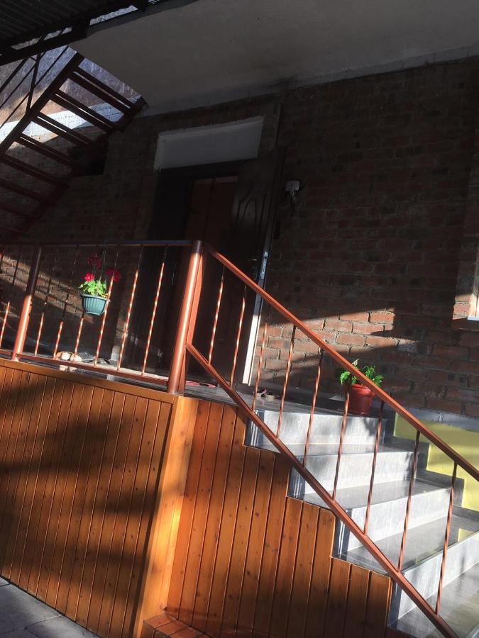 Гостевой Дом Светлана Hotell Leselidze Exteriör bild